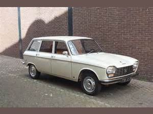 photo Peugeot 204 Break