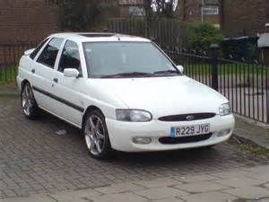 photo Ford Escort  (mk6)