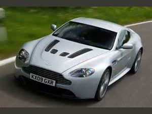 photo Aston Martin V12 Vantage