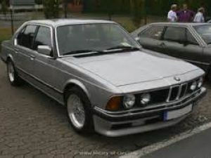 photo BMW Série 7 [E23]