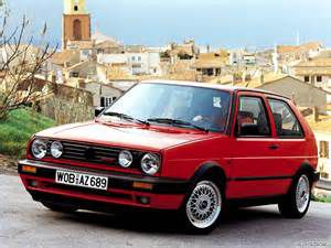 photo Volkswagen Golf GTI 16S  (mk2)